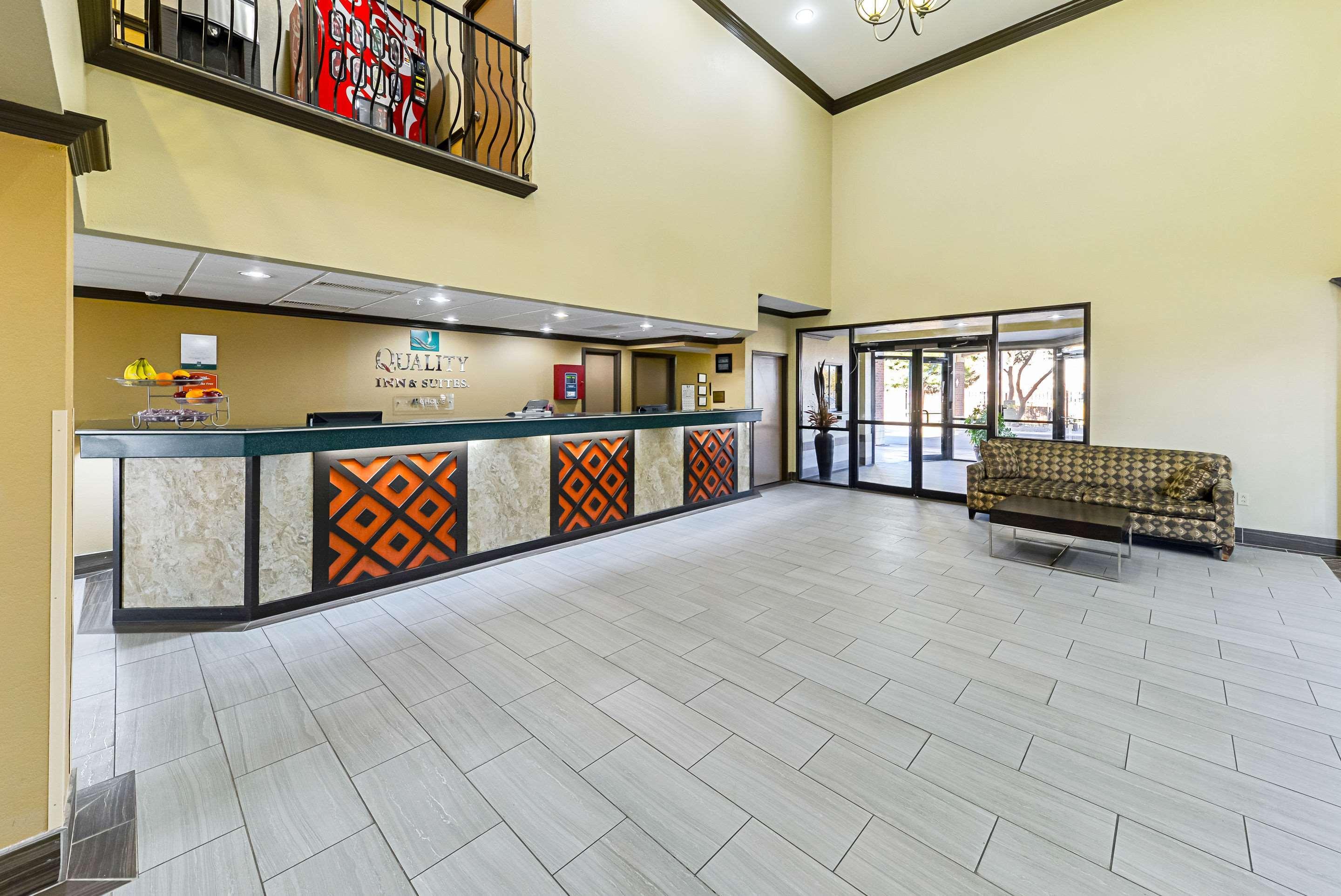 Quality Inn & Suites Lubbock Exterior foto